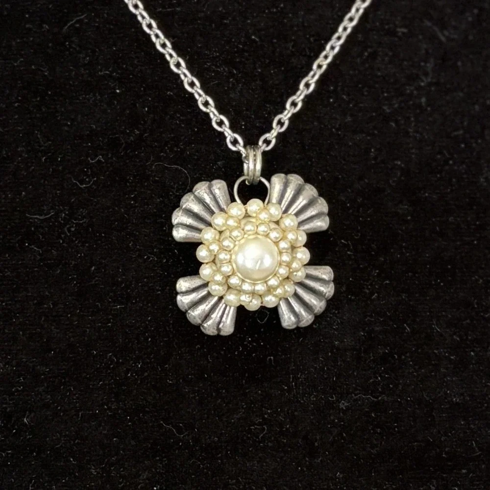 Vintage Art Deco Necklace Faux Pearl Cluster Floral Sunburst Celestial Whimsy